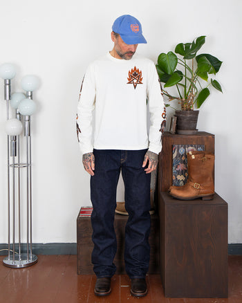 Indigofera Iconic LTS, Cocatoo White, Baphomet