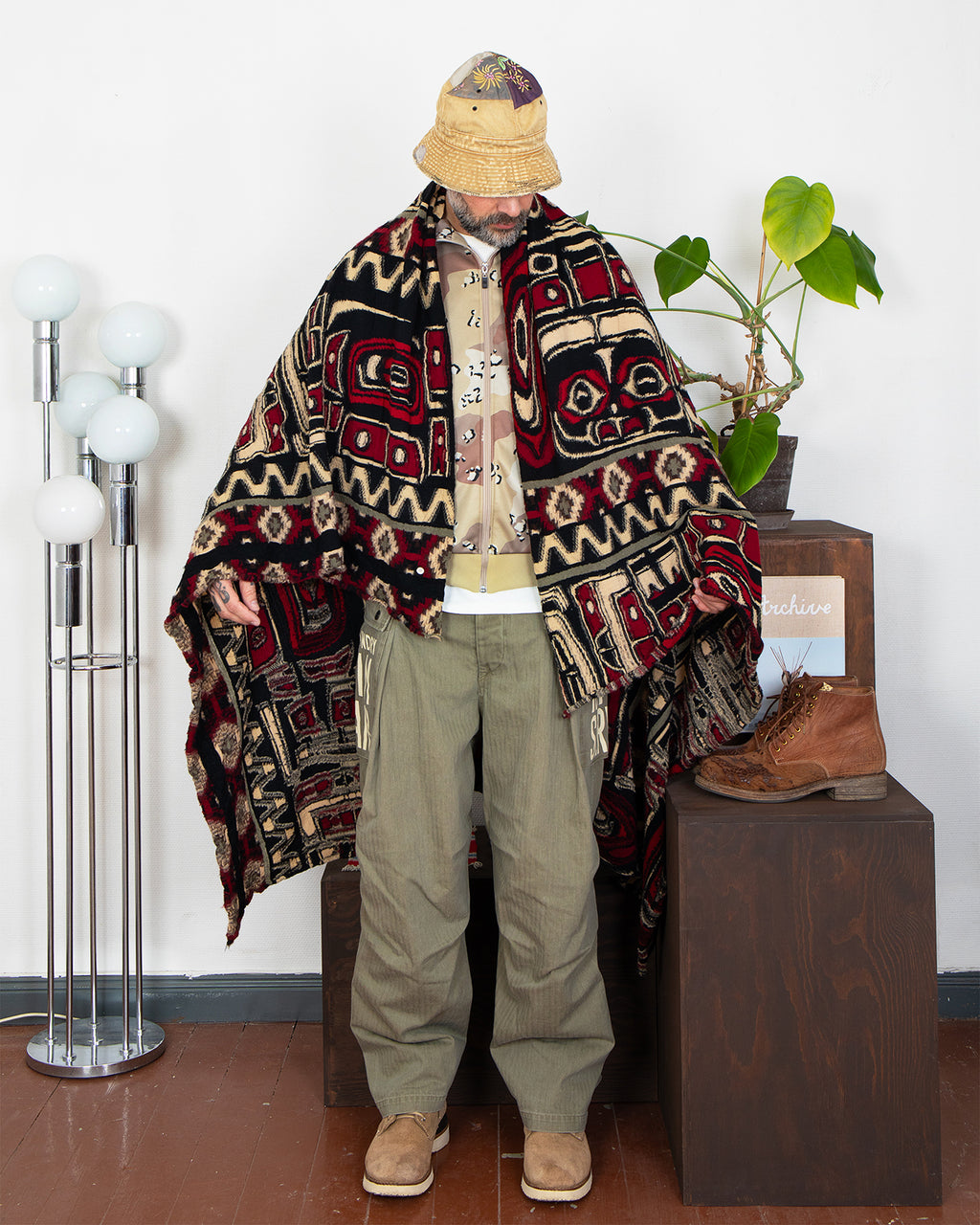 Kapital Fulling Wool Blanket, Alaska Raven, Red