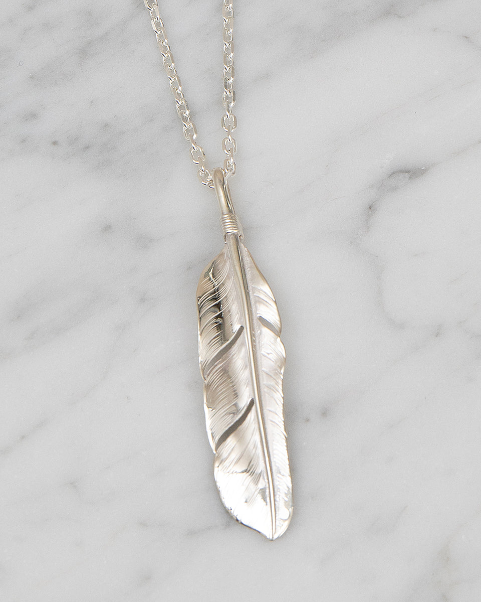 Larry Smith Silver Feather, Medium
