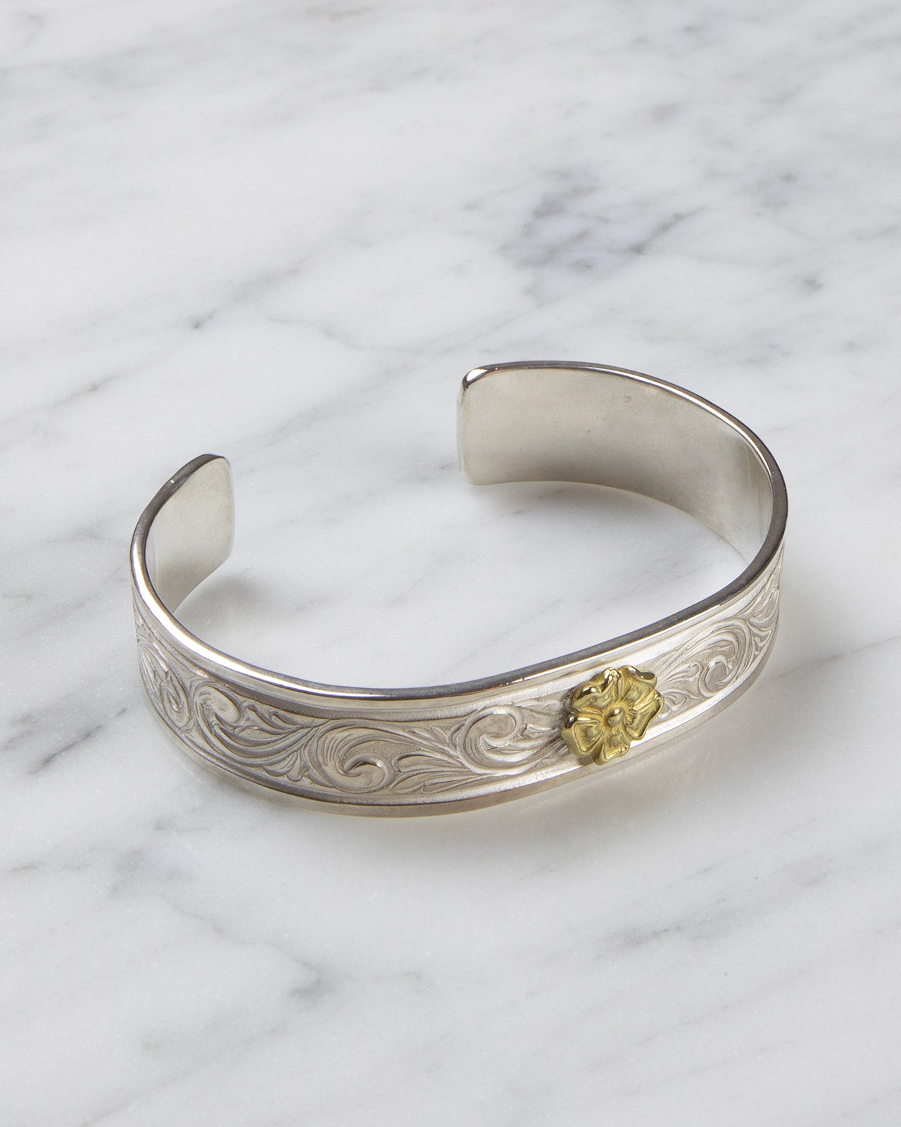 Larry Smith Karakusa Rose Bracelet No. 210 - Panchoandlefty.se