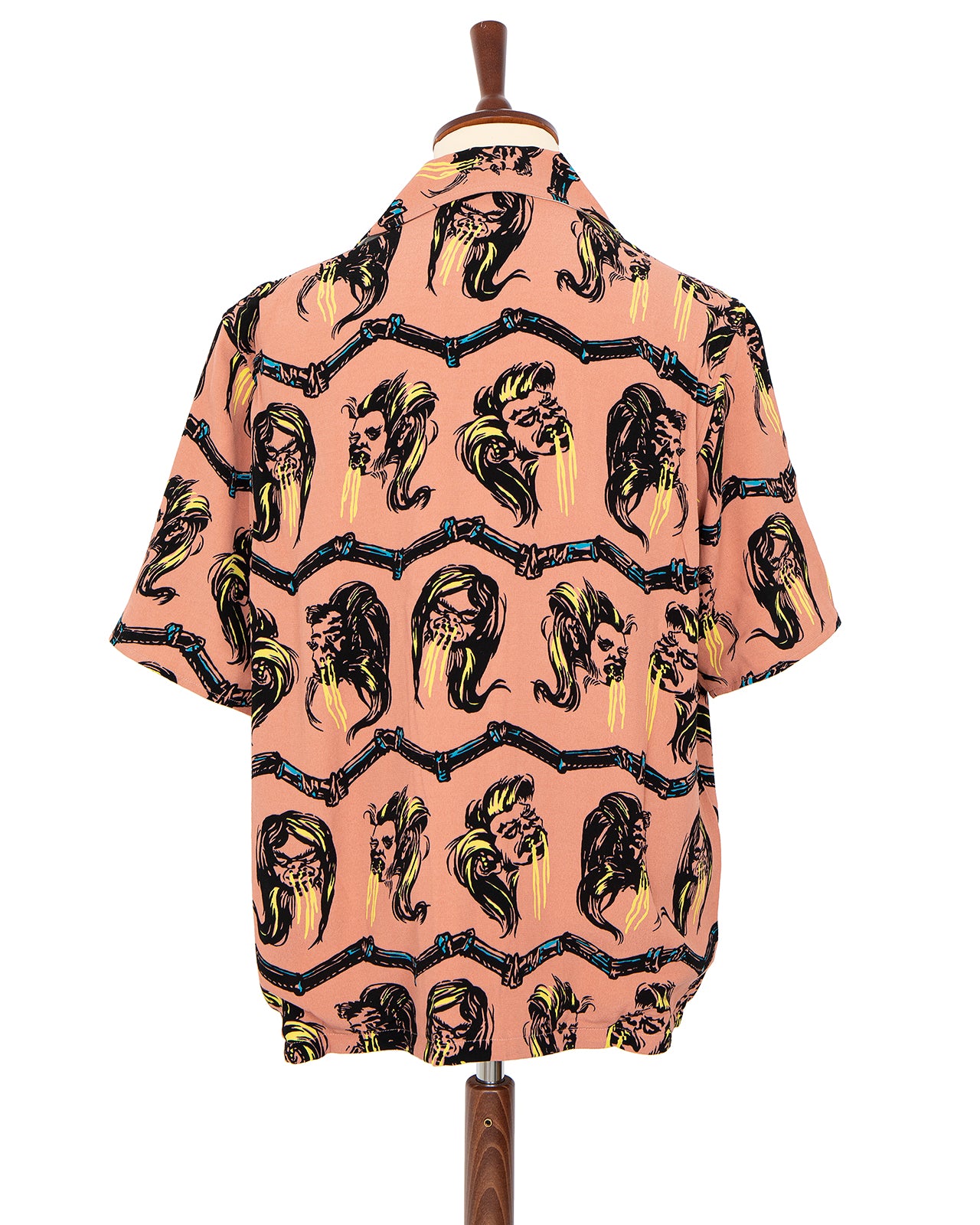Weirdo Voodoo Head Beach Shirt, Pink